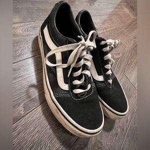 Women’s vans 8.5